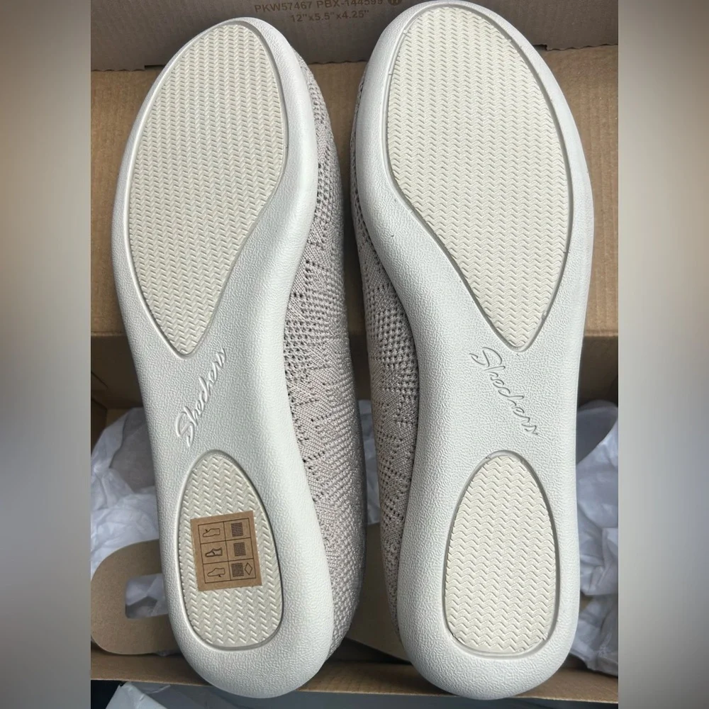 NWT CLEO’s by SKECHERS “Darling Spirit” Women’s taupe Slip On shoes Size 8.5 - Picture 5 of 6